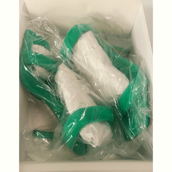 GOOD AMERICAN 🔺JUST REDUCED🔺KELLY GREEN TERRY CLOTH SANDAL 8.5 M - Picture 7 of 14